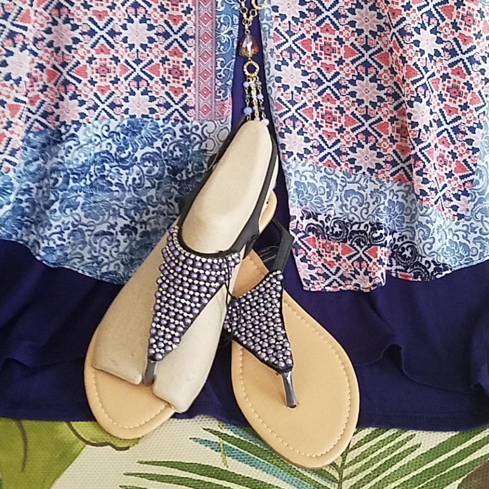 🔥5/$25 Sale OLIVIA MILLER Embellished Sandal NWOB - Picture 3 of 7